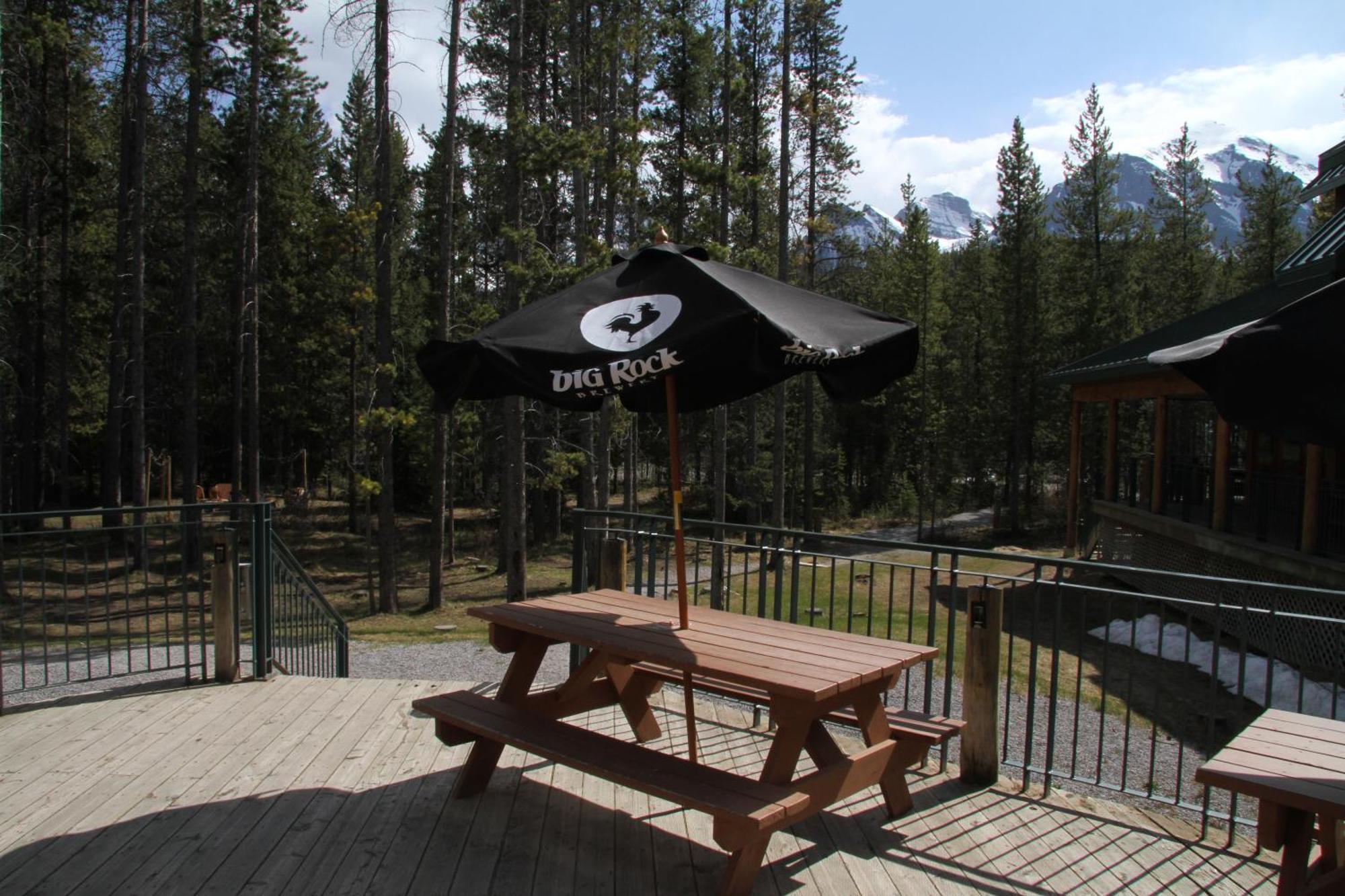 Hi Lake Louise Alpine Centre - Hostel Ngoại thất bức ảnh