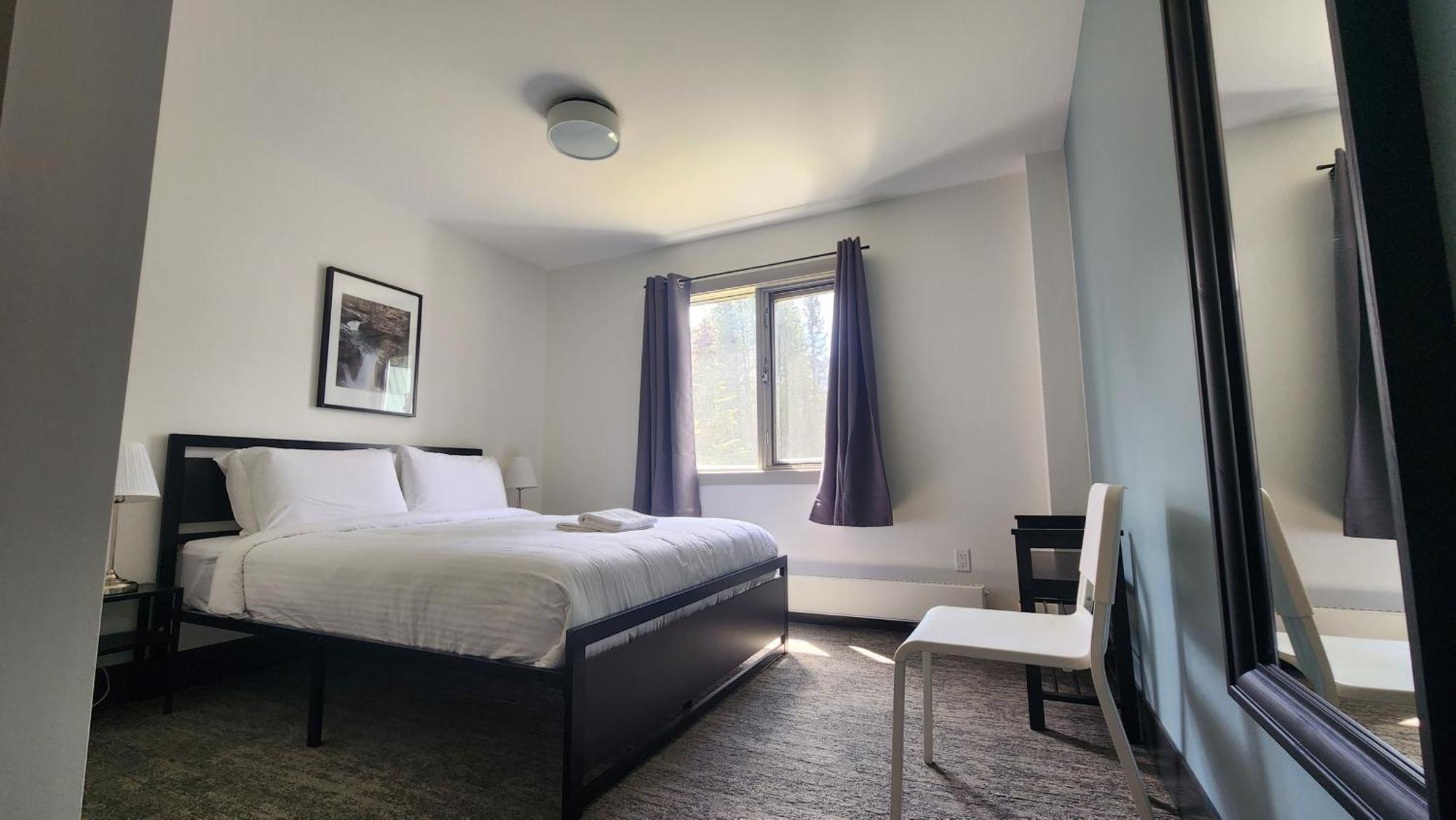 Hi Lake Louise Alpine Centre - Hostel Ngoại thất bức ảnh