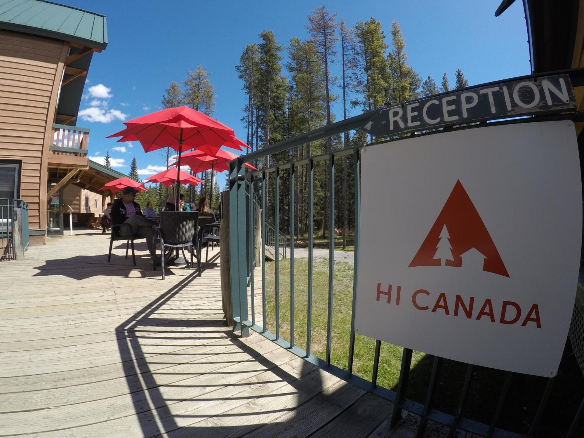 Hi Lake Louise Alpine Centre - Hostel Ngoại thất bức ảnh